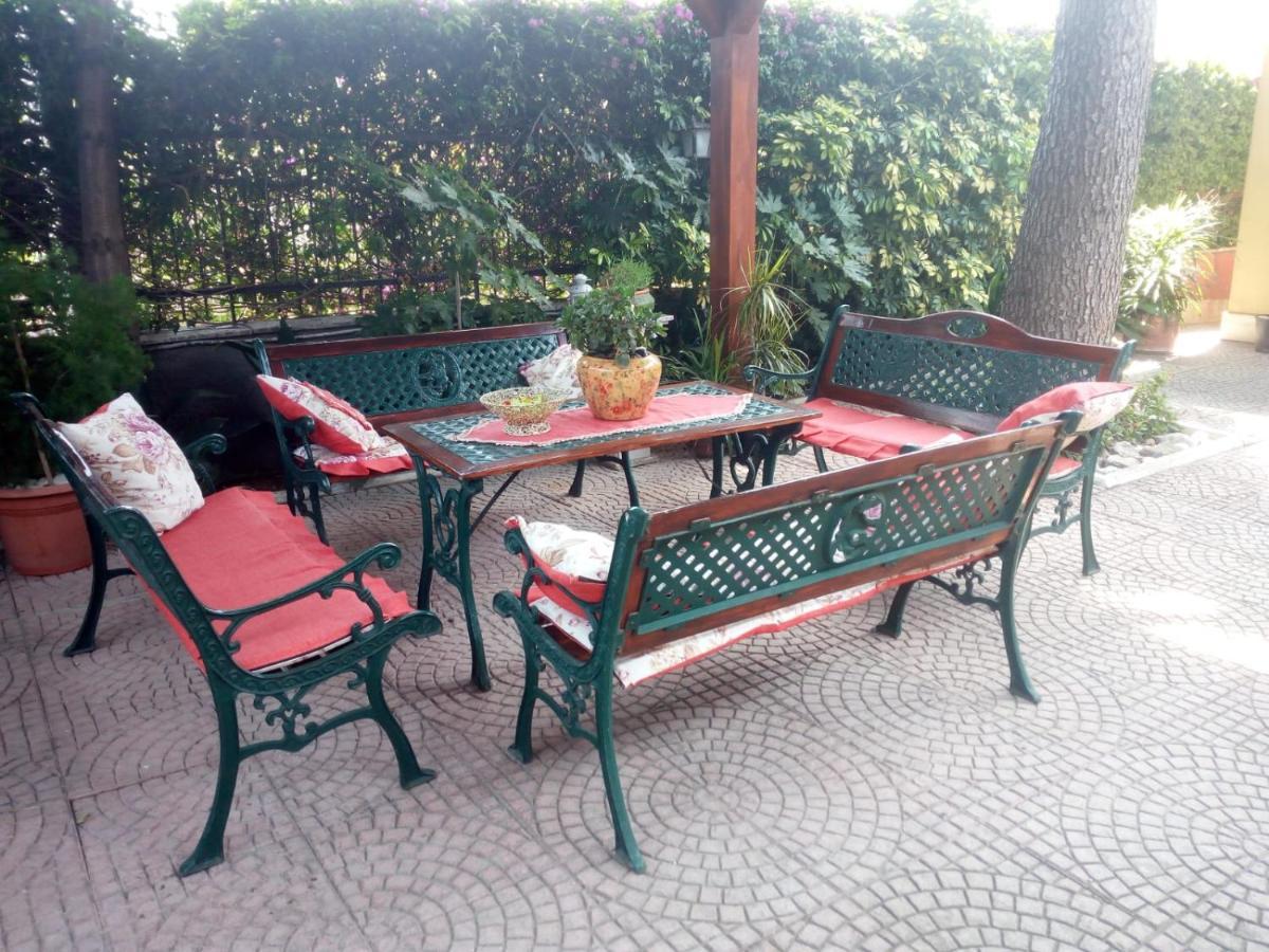 بومبيي Green Garden المظهر الخارجي الصورة